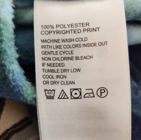 SOLD! Tommy Bahama 1/4 Zip Mock Coller Tropical pattern Fleece pullover- Size L - Picture 12 of 12